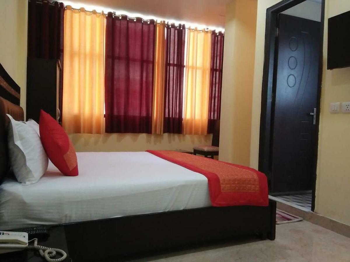 דלהי Hotel Maharaja מראה חיצוני תמונה
